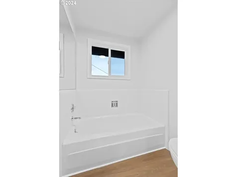 768 Fern Place Hood River OR 97031
