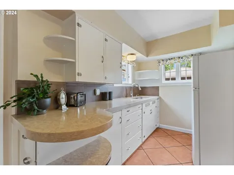 606 W 21st Street Vancouver WA 98660