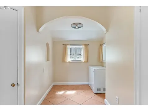 606 W 21st Street Vancouver WA 98660