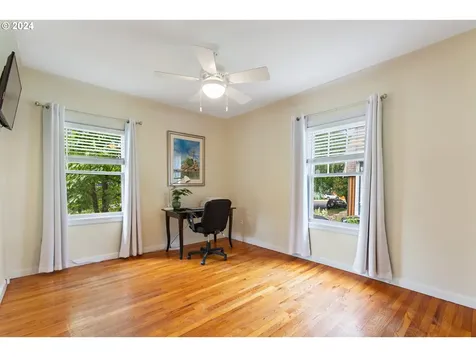 606 W 21st Street Vancouver WA 98660