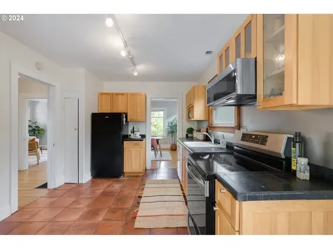 4611 Ne 29th Avenue Portland OR 97211