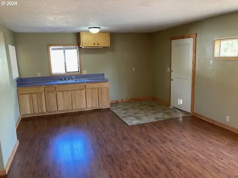 3001 N 2nd Street La Grande OR 97850