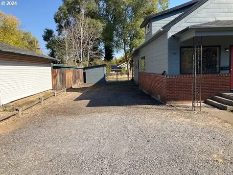 3001 N 2nd Street La Grande OR 97850
