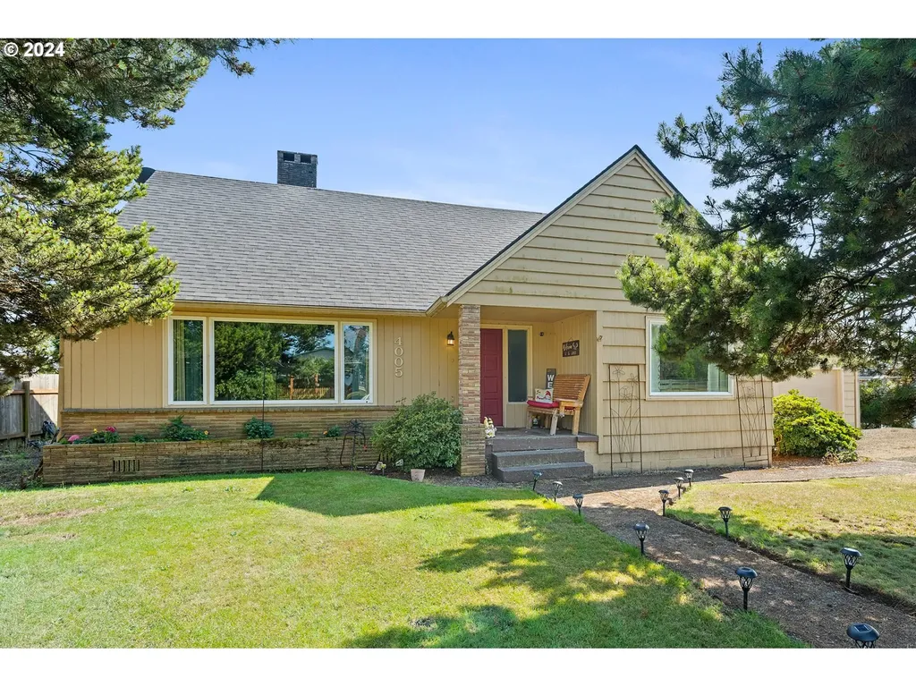 4005 Beech Street Tillamook OR 97141