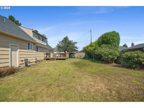 4005 Beech Street Tillamook OR 97141