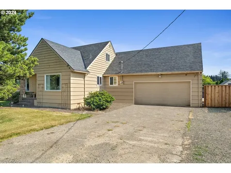 4005 Beech Street Tillamook OR 97141