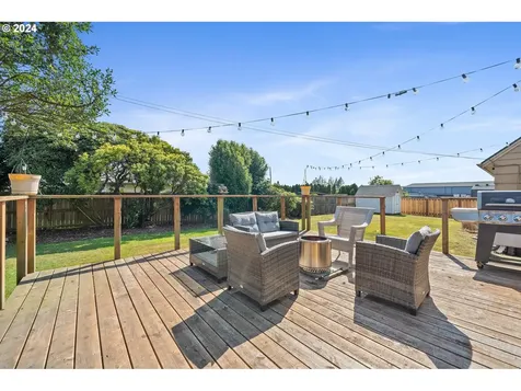 4005 Beech Street Tillamook OR 97141