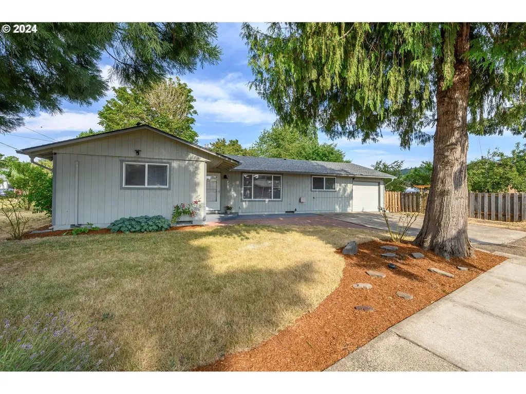 326 Nw Washington Street Sheridan OR 97378
