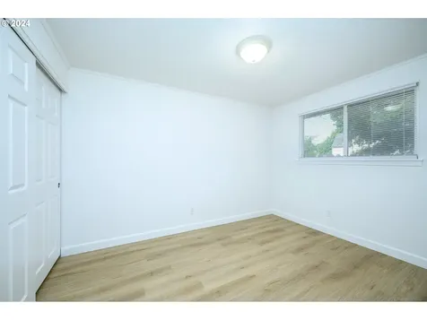 326 Nw Washington Street Sheridan OR 97378