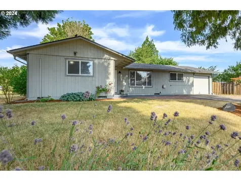 326 Nw Washington Street Sheridan OR 97378