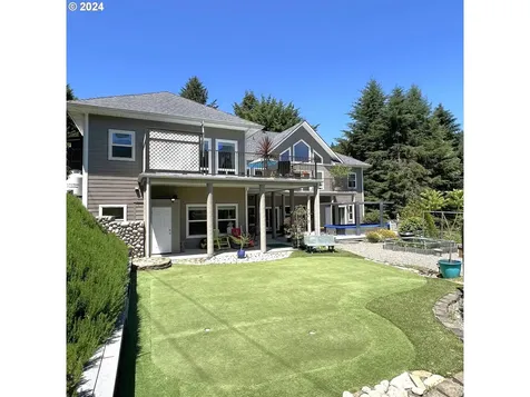 346 Winchuck River Road Brookings OR 97415