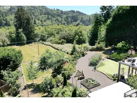 346 Winchuck River Road Brookings OR 97415