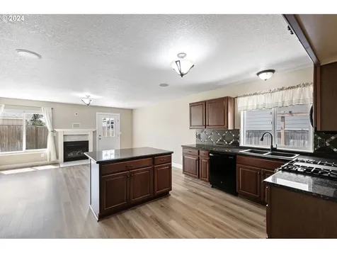 345 Auburn Lane Creswell OR 97426