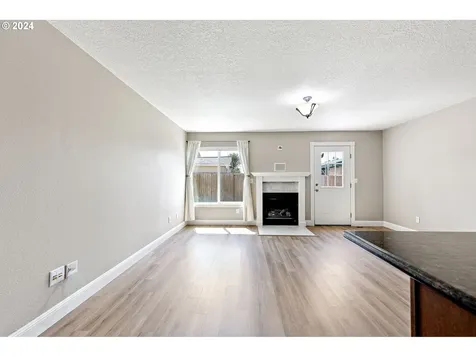 345 Auburn Lane Creswell OR 97426