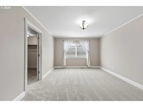 345 Auburn Lane Creswell OR 97426