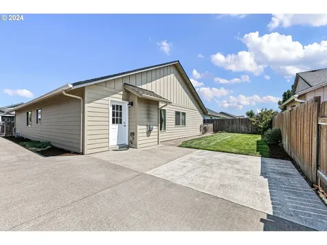 345 Auburn Lane Creswell OR 97426