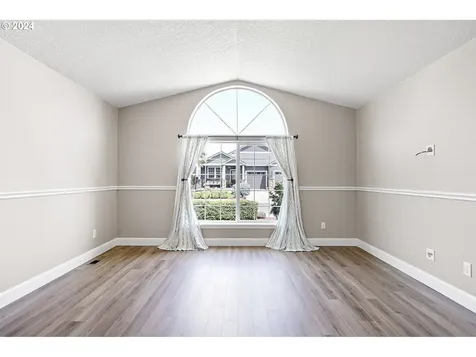 345 Auburn Lane Creswell OR 97426