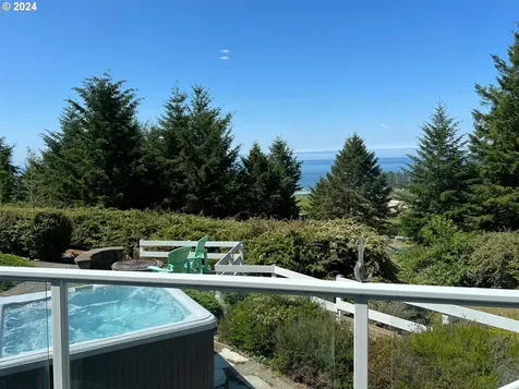 15696 Upper Benham Lane Brookings OR 97415