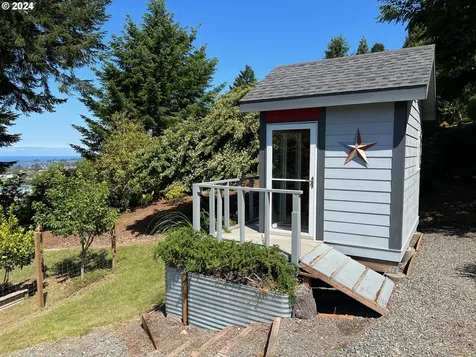15696 Upper Benham Lane Brookings OR 97415