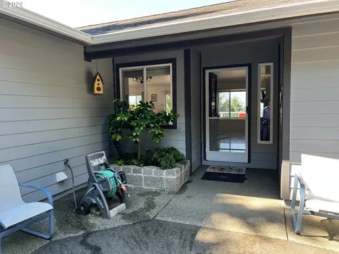 15696 Upper Benham Lane Brookings OR 97415