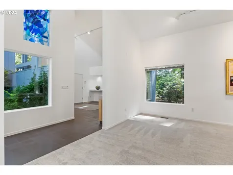 2275 SW Mayfield Avenue Portland OR 97225