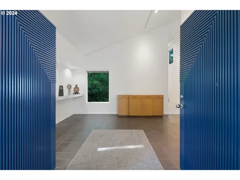 2275 SW Mayfield Avenue Portland OR 97225