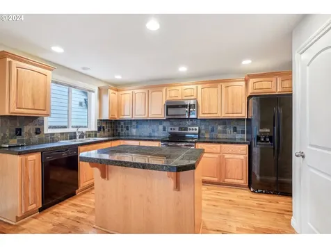 2932 Ne 88th Court Vancouver WA 98662