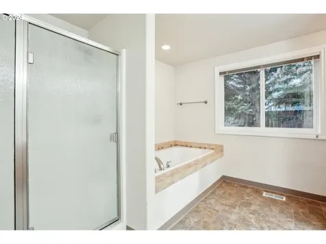 2932 Ne 88th Court Vancouver WA 98662