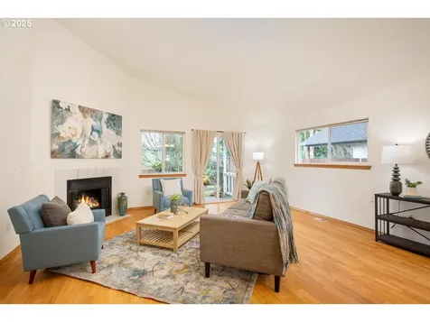 19439 Silverfox Parkway Oregon City OR 97045