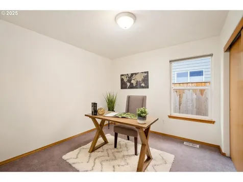 19439 Silverfox Parkway Oregon City OR 97045
