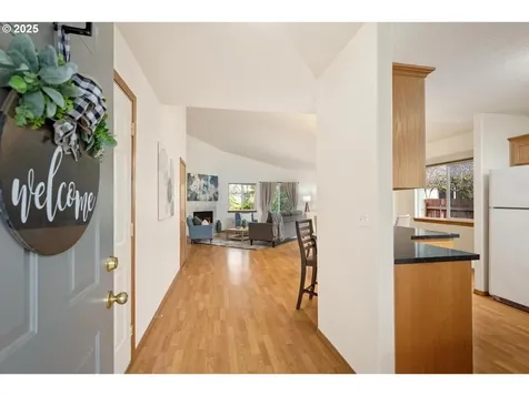 19439 Silverfox Parkway Oregon City OR 97045
