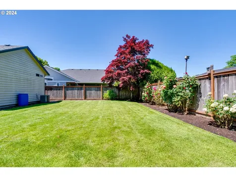 1287 Frogs Leap Lane Eugene OR 97404