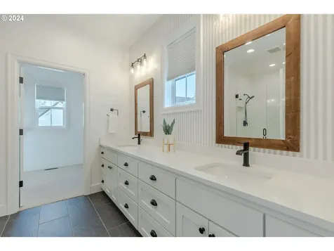 3473 Sterling Woods Drive Eugene OR 97408