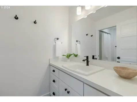 3473 Sterling Woods Drive Eugene OR 97408