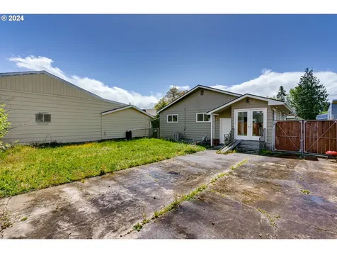 6921 N Ivanhoe Street Portland OR 97203