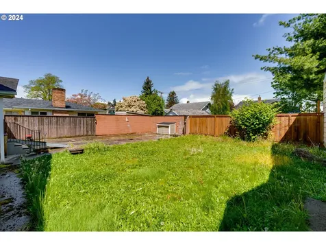 6921 N Ivanhoe Street Portland OR 97203