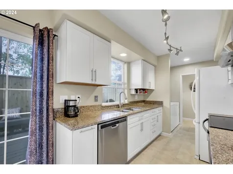 3691 Westleigh Street Eugene OR 97405