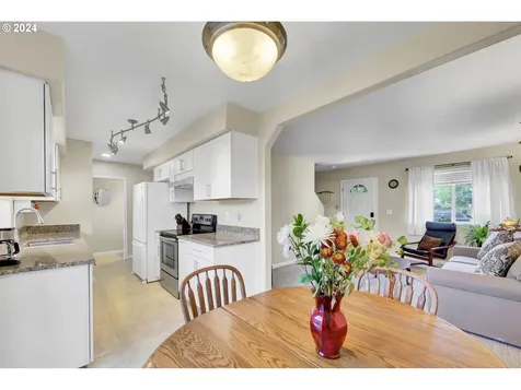 3691 Westleigh Street Eugene OR 97405