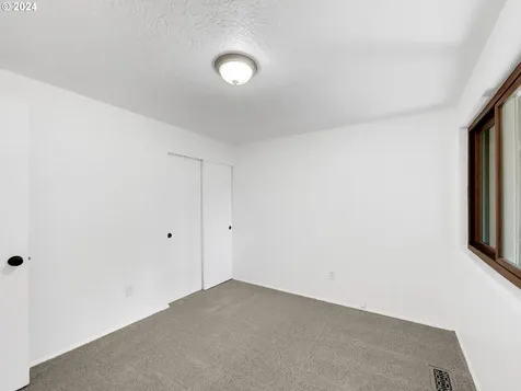 19180 SW Blaine Terrace Beaverton OR 97003