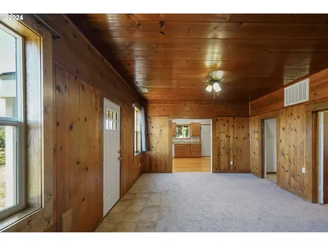 39172 Plagman Drive Lebanon OR 97355