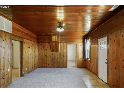 39172 Plagman Drive Lebanon OR 97355