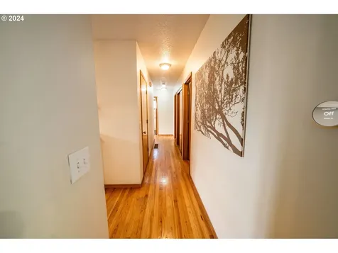 3634 Ne 138th Avenue Portland OR 97230