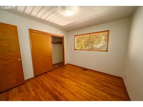 3634 Ne 138th Avenue Portland OR 97230