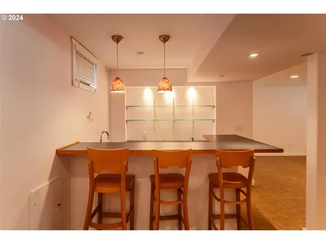 3634 Ne 138th Avenue Portland OR 97230