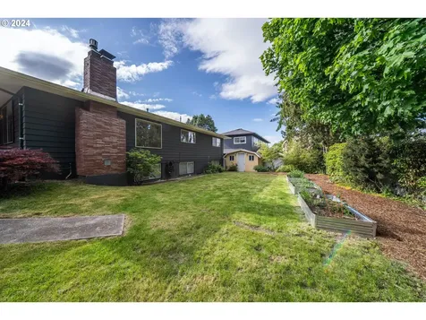 3634 Ne 138th Avenue Portland OR 97230