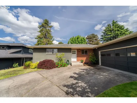 3634 Ne 138th Avenue Portland OR 97230