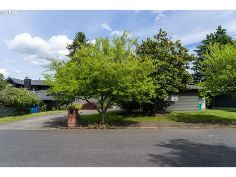 3634 Ne 138th Avenue Portland OR 97230
