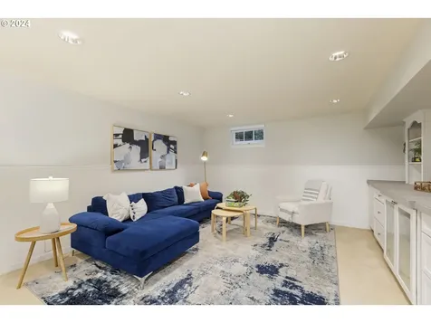 3890 Sw 94th Avenue Portland OR 97225