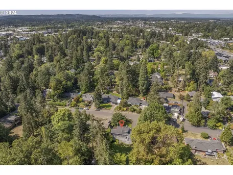 3890 Sw 94th Avenue Portland OR 97225