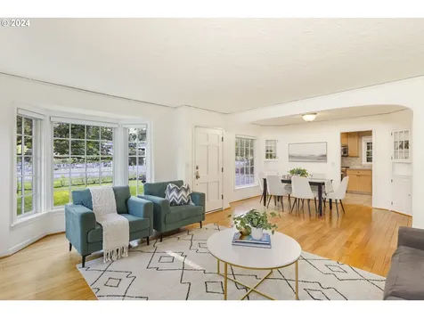 3890 Sw 94th Avenue Portland OR 97225